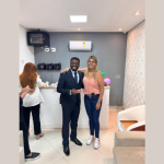 Oluwatosin Tolulope Ajidahun analisa como doenças autoimunes impactam a fertilidade masculina com base em novas pesquisas.