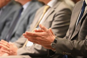 Sergipe 2026: Um Tabuleiro Político em Intensa Transformação e Desafios Estratégicos